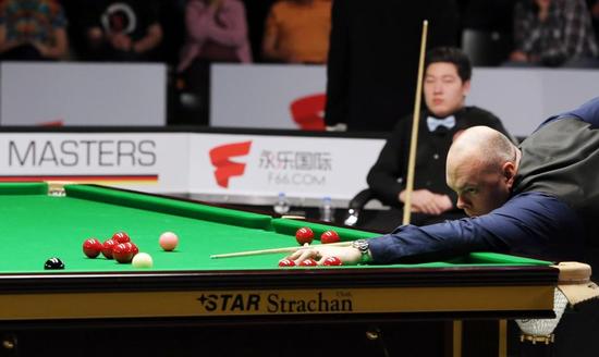 但他在接受 但他在接受