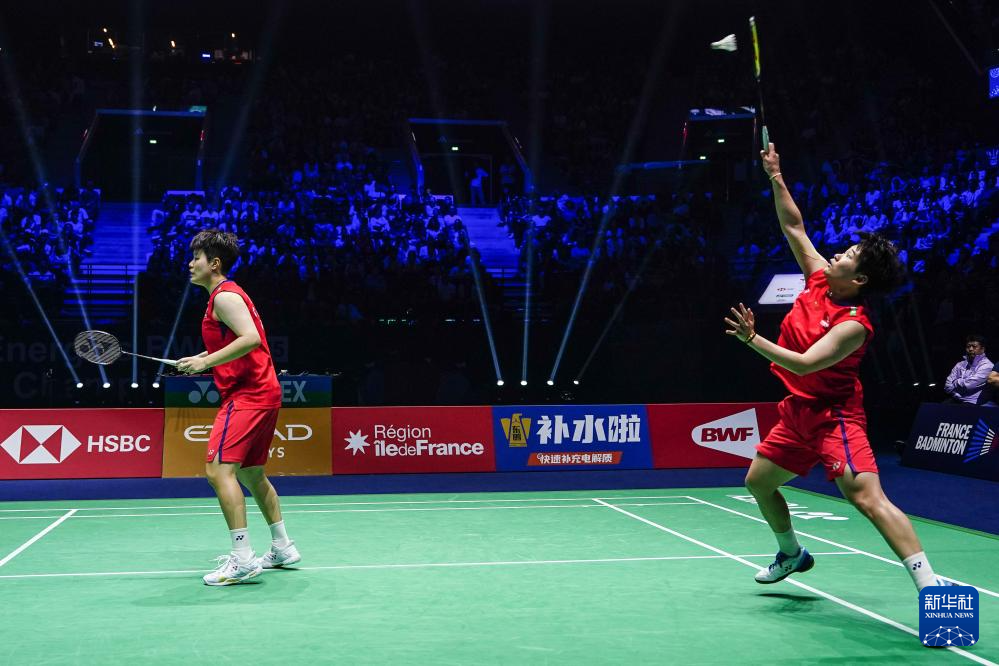 中展现了强 中展现了强